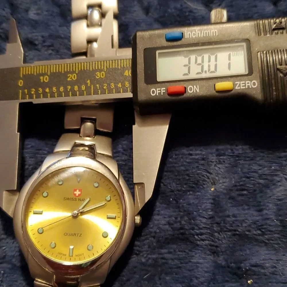 Swiss Navy Gold &‎ Silver Analog Watch